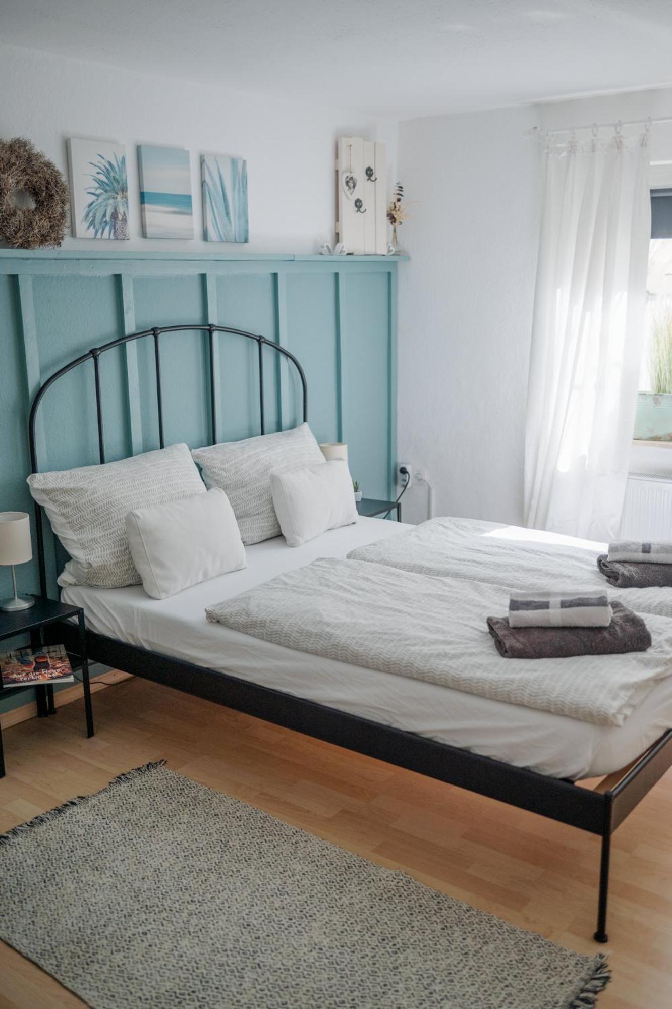 Buchlindenweg - Zimmer & Ferienwohnung Breitscheid  Luaran gambar